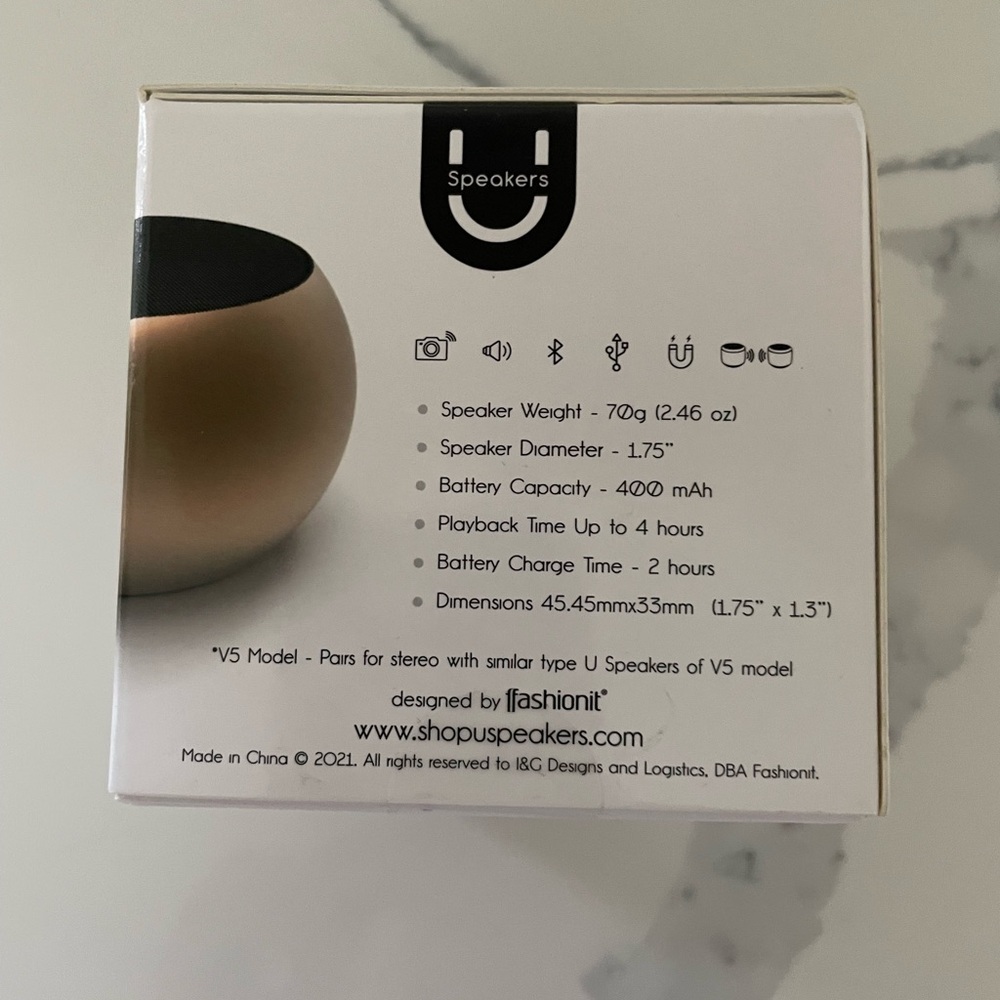Mini Wireless Speaker - Gold - Picture 7 of 8